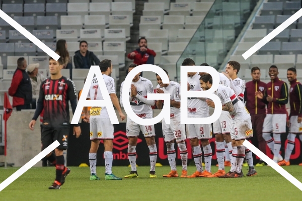 Brasileirao Atletico PR X Sao Paulo