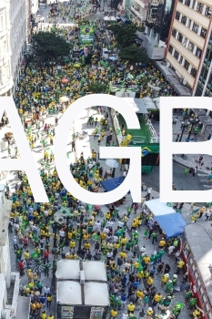 Manifestacao Ctba