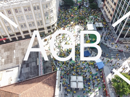 Manifestacao Ctba